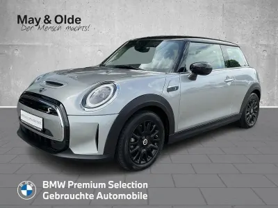 Gebraucht Mini Cooper SE Classic 135 kW (184 PS) 2023 Silber Kleinwagen