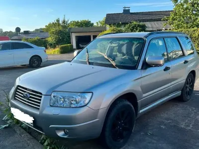 Gebraucht Subaru Forester 158 PS (116 kW) 2005 Silber SUV