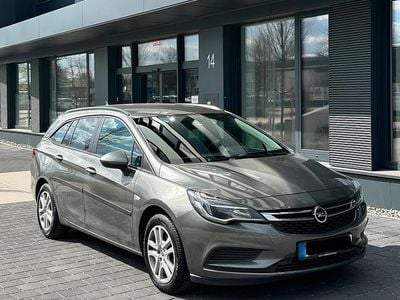 Gebraucht Opel Astra 110 PS (80 kW) 2018 Grau Kombi