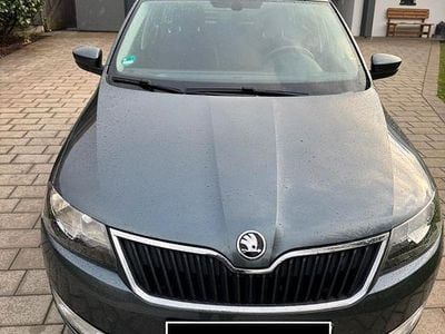 Second-hand Skoda Rapid Active 90 CP (66 kW) 2016 Gri Hatchback