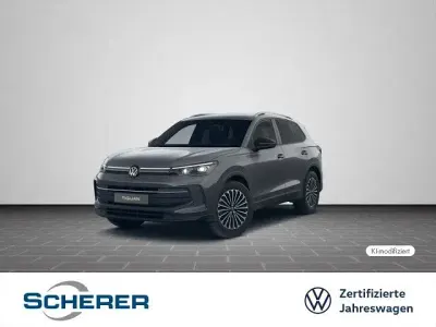 Gebraucht VW Tiguan Goal 150 PS (110 kW) 2025 Delfingrau metallic (metallic) SUV