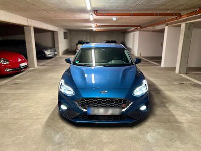 Blau Gebraucht 2020 Ford Focus S Limousine | 24.900 € (Teuer)