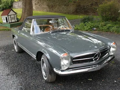 Gebraucht Mercedes W113 150 PS (110 kW) 1966 Grau Cabrio