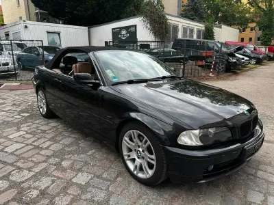 Gebraucht BMW 320 Cabriolet Sport Line 170 PS (125 kW) 2001 Schwarz Cabrio