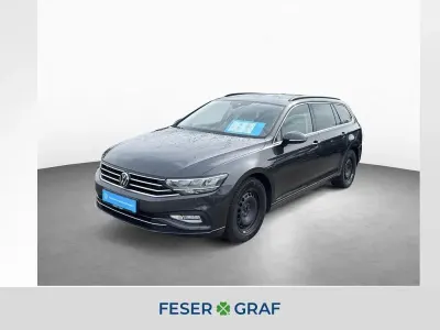 Gebraucht VW Passat Business 150 PS (110 kW) 2023 Grau Kombi