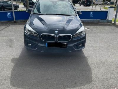 gebraucht BMW 218 Gran Tourer i TÜV 11/25, Pano-Dach, elek.Hklappe, Navi etc