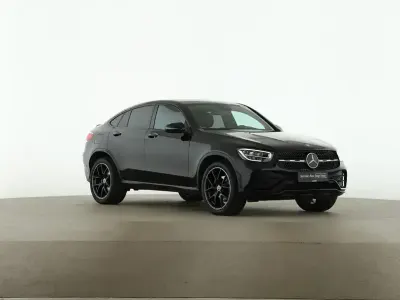 Gebraucht Mercedes GLC220 AMG 194 PS (142 kW) 2023 Schwarz Coupé