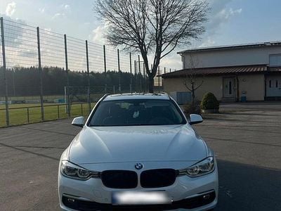 Gebraucht BMW 320 Luxury Line 184 PS (135 kW) 2018 Weiß Kombi