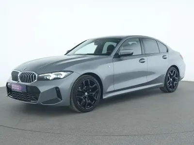 Usata BMW 318 M Sport 156 CV (114 kW) 2025 Grigio Berlina