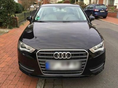 gebraucht Audi A3 Sportback 2.0 TDI S tronic Ambiente Ambiente