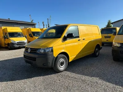 Używany VW Transporter 84 KM (61 kW) 2012 Żółty Van