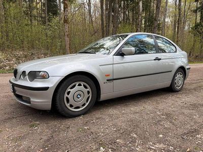 Second-hand BMW 316 116 CP (85 kW) 2002 Argintiu Berlinǎ