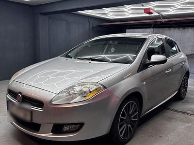 Gebraucht Fiat Bravo 120 PS (88 kW) 2007 Grau Kleinwagen