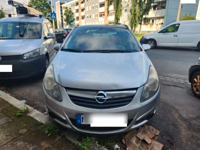 Silber Gebraucht 2010 Opel Corsa Edition Kleinwagen | 2.500 € (Guter Preis)
