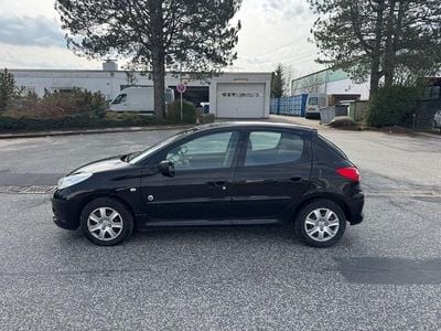Gebraucht Peugeot 206+ 60 PS (44 kW) 2012 Kleinwagen