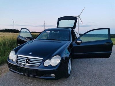 Gebraucht Mercedes CL180 143 PS (105 kW) 2003 Blau Coupé
