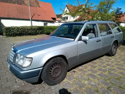 Gebraucht Mercedes E250 90 PS (66 kW) 1992 Silber Kombi