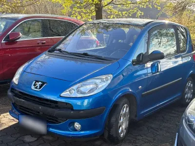 Gebraucht Peugeot 1007 68 PS (50 kW) 2007 Blau Van / Kleinbus