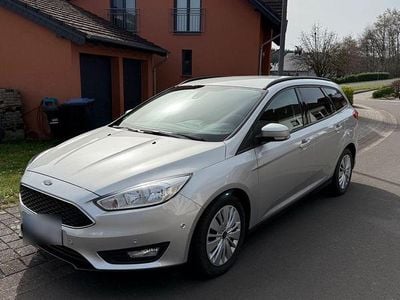 Usata Ford Focus Trend 120 CV (88 kW) 2016 Argento Berlina