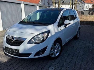 Gebraucht Opel Meriva Color Edition 120 PS (88 kW) 2012 Weiß Van / Kleinbus