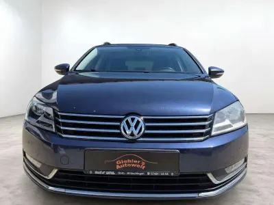Używany VW Passat Comfortline 140 KM (102 kW) 2014 Niebieski Kombi