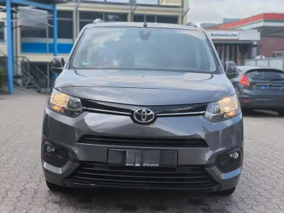 Gebraucht Toyota Proace Verso City 131 PS (96 kW) 2021 Grau Kombi