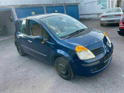 gebraucht Renault Modus bj 2006 . 1.6 L Benziner kein tüv
