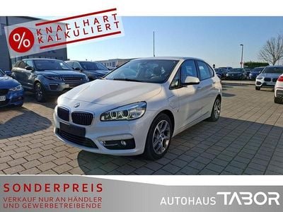 Gebraucht BMW 225 Active Tourer Luxury Line 136 PS (100 kW) 2017 Mineralweiss metallic Van / Kleinbus