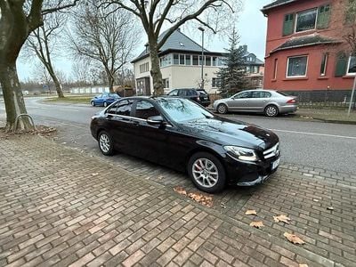 Schwarz Gebraucht 2014 Mercedes C200 Limousine | 13.700 €