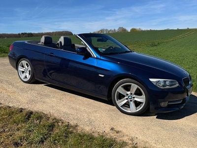 Usata BMW 330 Cabriolet 245 CV (180 kW) 2013 Blu Cabrio