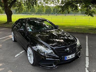 Mercedes E200