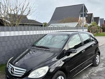 Usata Mercedes B150 95 CV (69 kW) 2007 Nero Monovolume