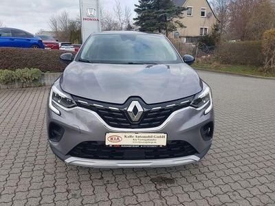Begagnad Renault Captur Experience 131 HK (96 kW) 2020 Grå SUV