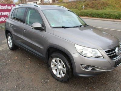 Grau Gebraucht 2010 VW Tiguan Track & Field SUV | 7.999 € (Fairer Preis)