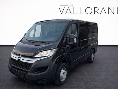 Grau Gebraucht 2022 Citroën Jumper Start Van / Kleinbus | 19.990 € (Fairer Preis)