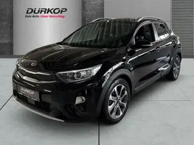 Gebraucht Kia Stonic Spirit 120 PS (88 kW) 2019 Schwarz SUV