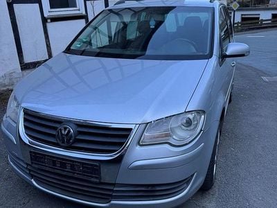 Gebraucht VW Touran 105 PS (77 kW) 2007 Silber Van / Kleinbus