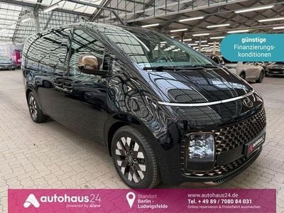 Gebraucht Hyundai Staria Signature 177 PS (130 kW) 2022 Schwarz Van / Kleinbus