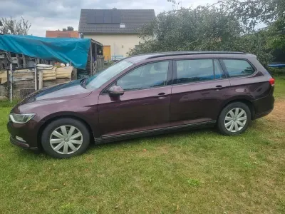 Gebraucht VW Passat Trendline 120 PS (88 kW) 2016 Rot Kombi