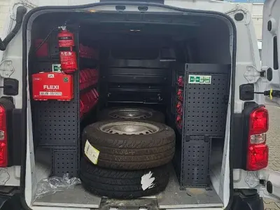 Gebraucht Opel Vivaro Edition 144 PS (105 kW) 2023 Weiß Van / Kleinbus
