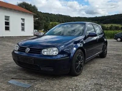 Gebraucht VW Golf IV 75 PS (55 kW) 2003 Blau Limousine