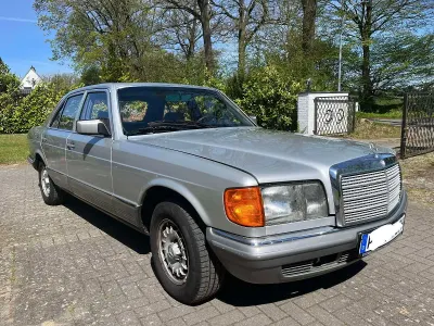 Gebraucht Mercedes S280 185 PS (136 kW) 1984 Silber Limousine