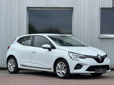 Używany Renault Clio V Zen 90 KM (66 kW) 2022 Biały Hatchback