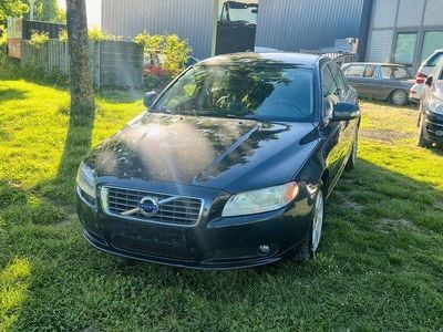 Begagnad Volvo S80 Summum 185 HK (136 kW) 2009 Grå Sedan