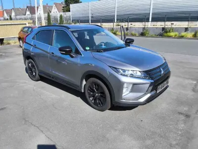 Gebraucht Mitsubishi Eclipse Cross Active 148 PS (108 kW) 2019 Silber SUV