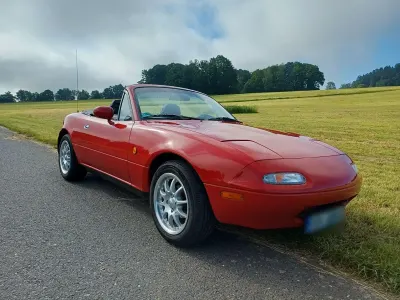 Gebraucht Mazda MX5 116 PS (85 kW) 1990 Rot Cabrio