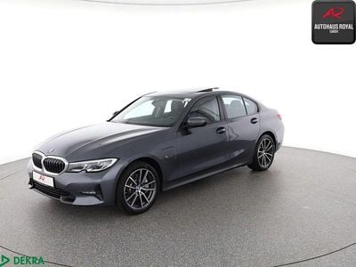 Gebraucht BMW 330e Sport Line 252 PS (185 kW) 2022 Mineralgrau Limousine