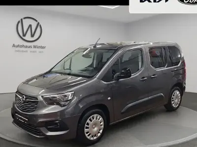 Second-hand Opel Combo Elegance 130 CP (95 kW) 2022 Gri Monovolum