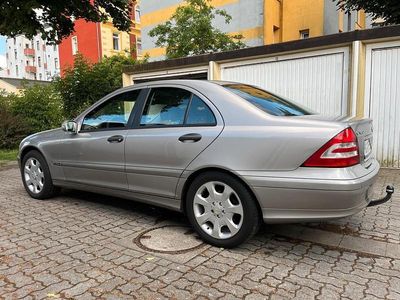 Mercedes C180