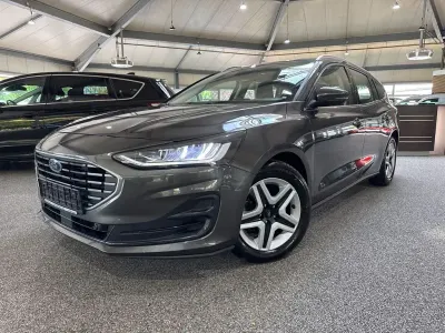 Gebraucht Ford Focus Style 120 PS (88 kW) 2022 Grau Limousine